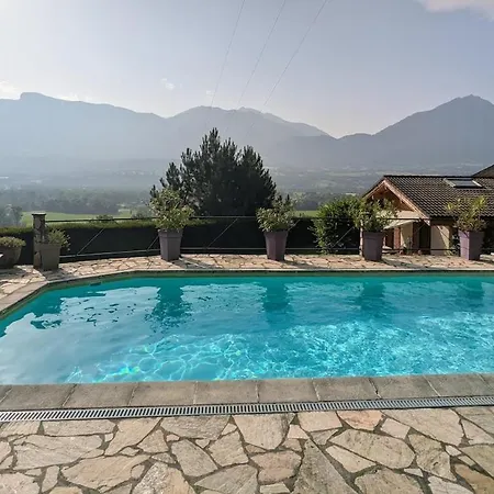 Apartmán Romantique Avec Piscine Monthion